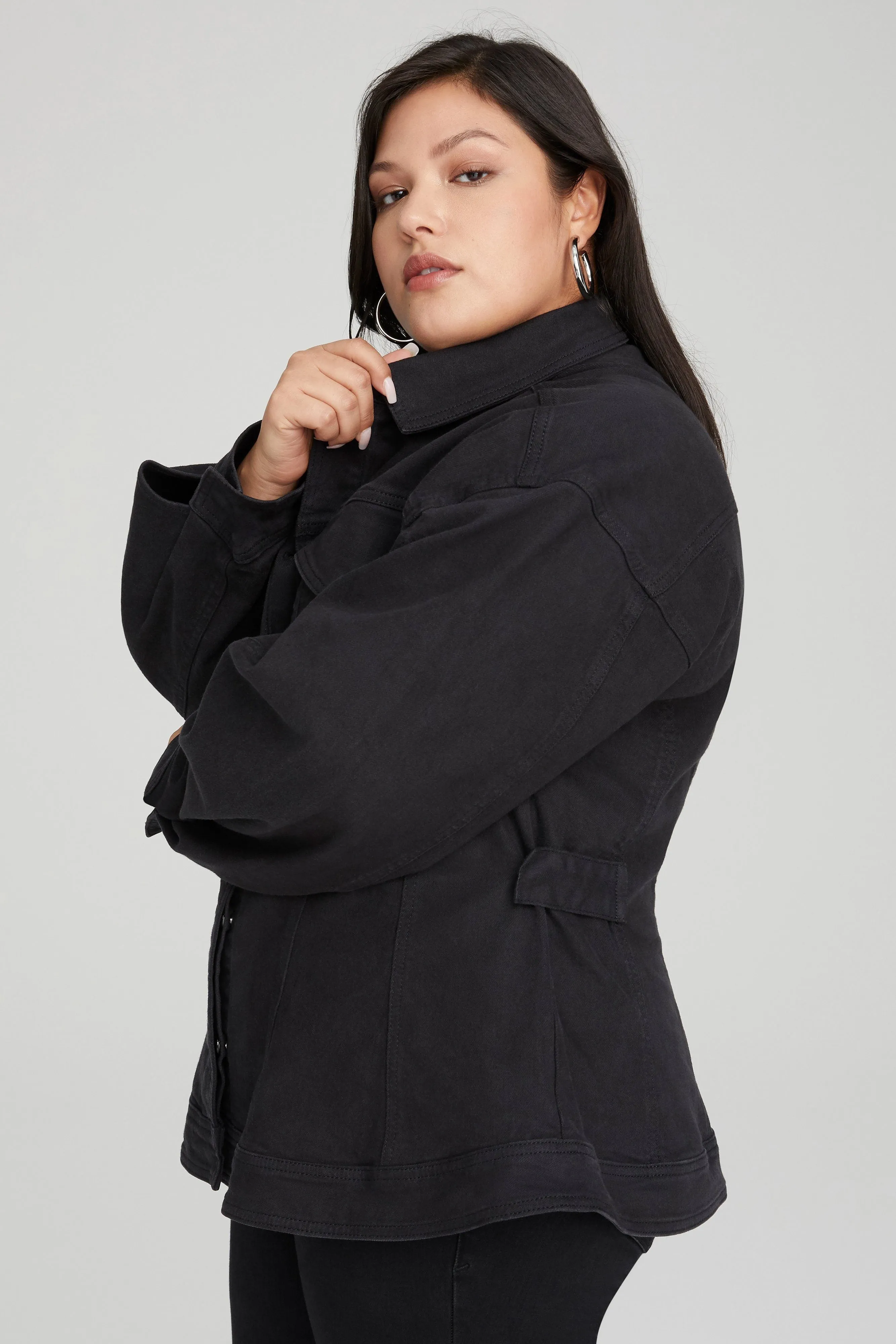 CONTOUR JACKET | BLACK001