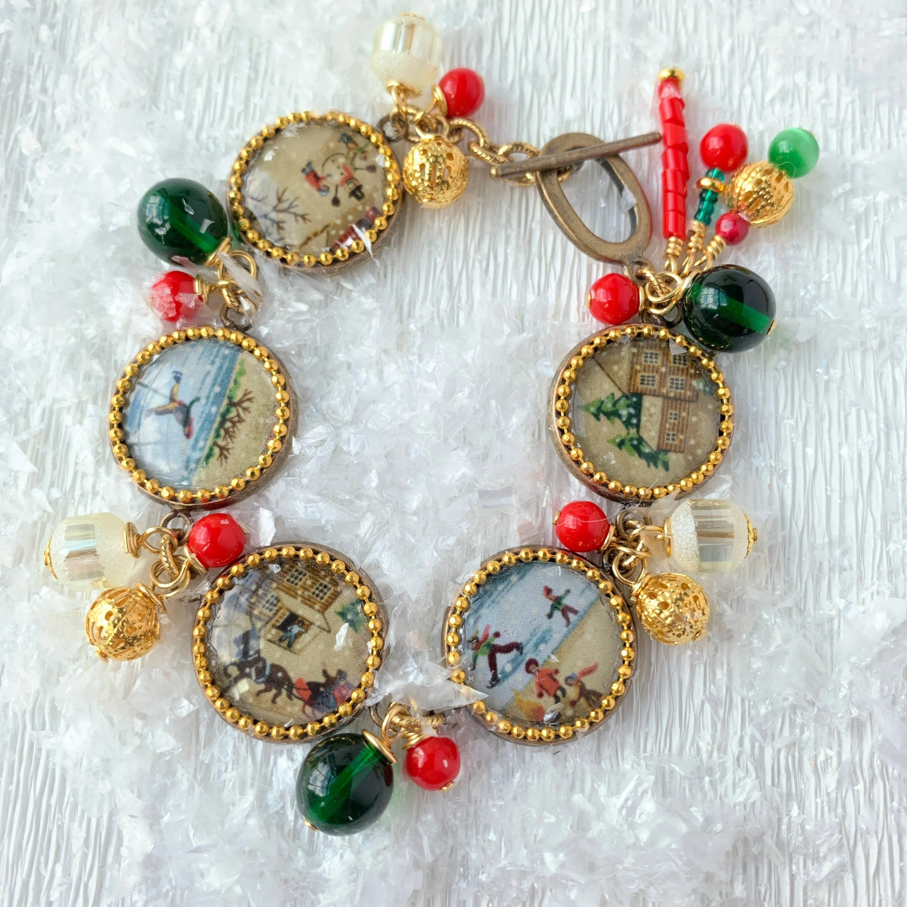 Home for the Holidays Link Bracelet