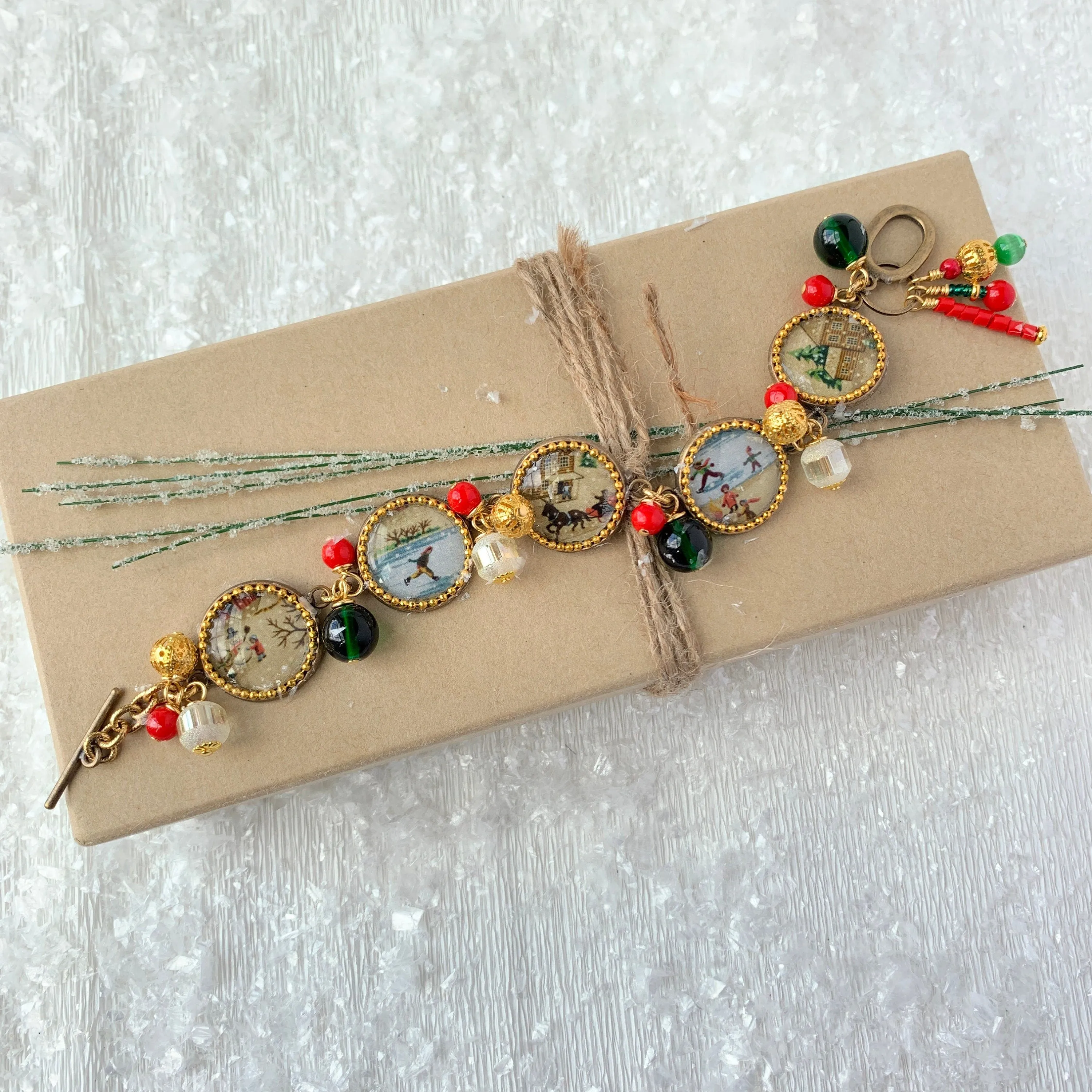 Home for the Holidays Link Bracelet