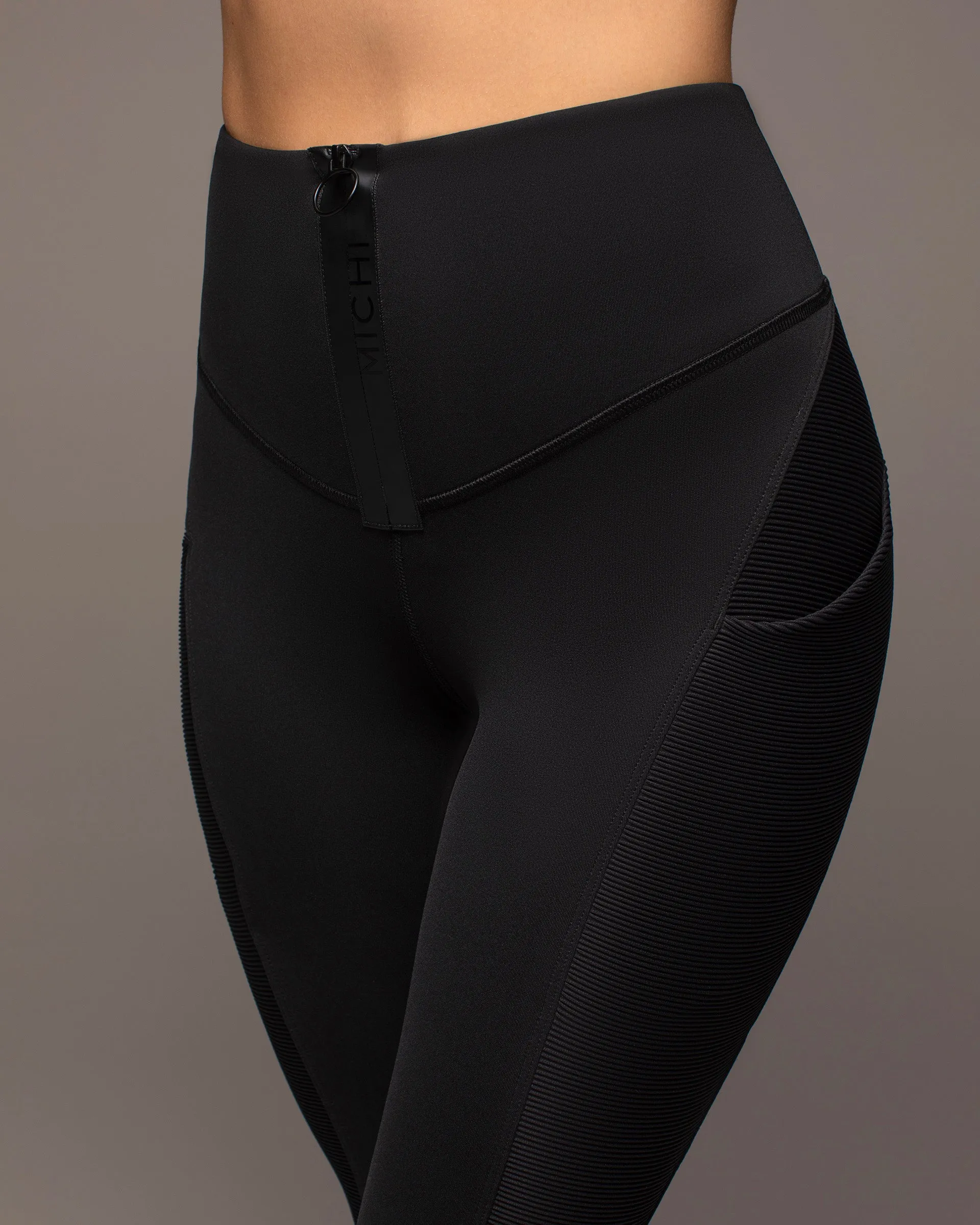 Pulse Pocket Legging