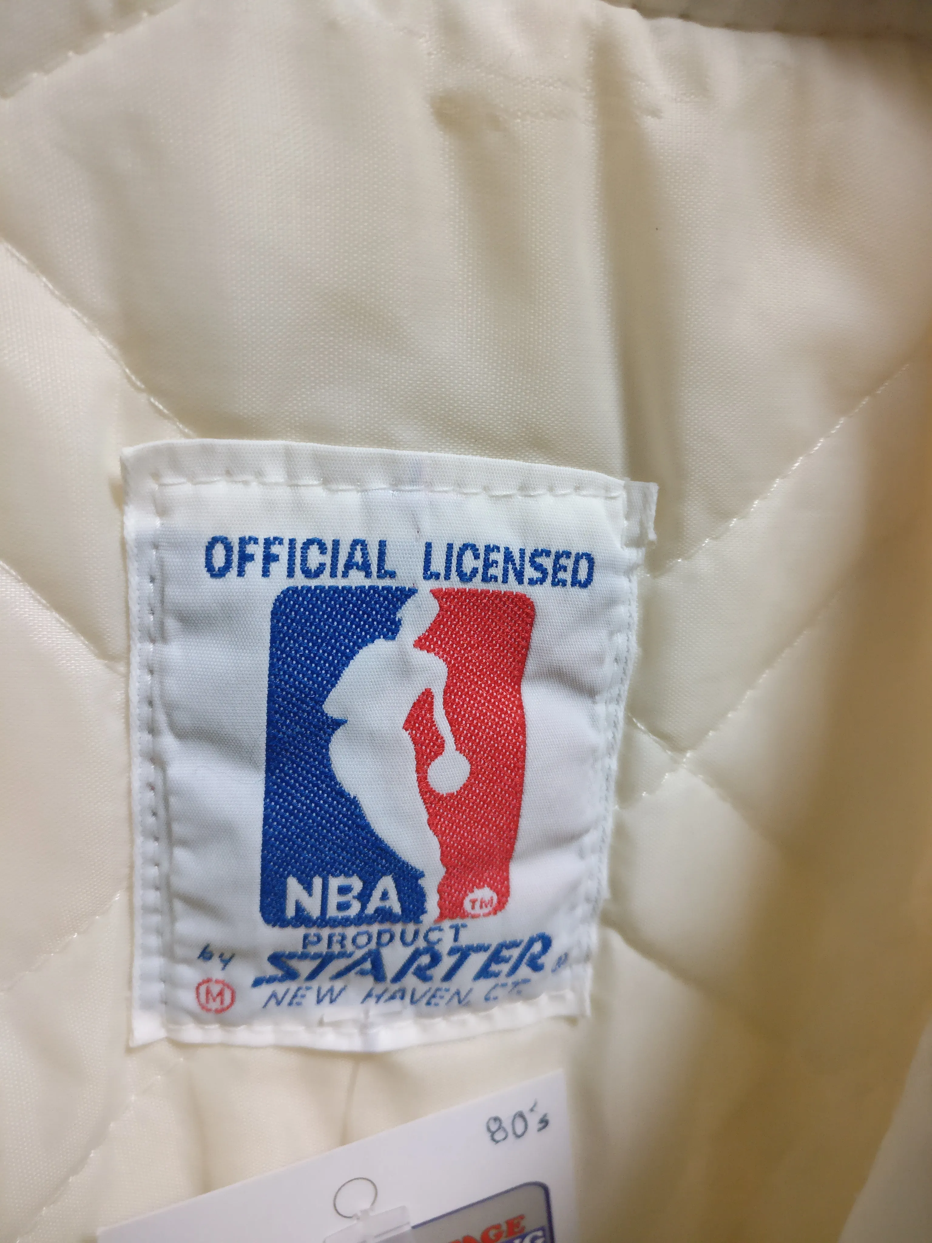 Vintage 80s BOSTON CELTICS NBA White Starter Nylon Jacket M