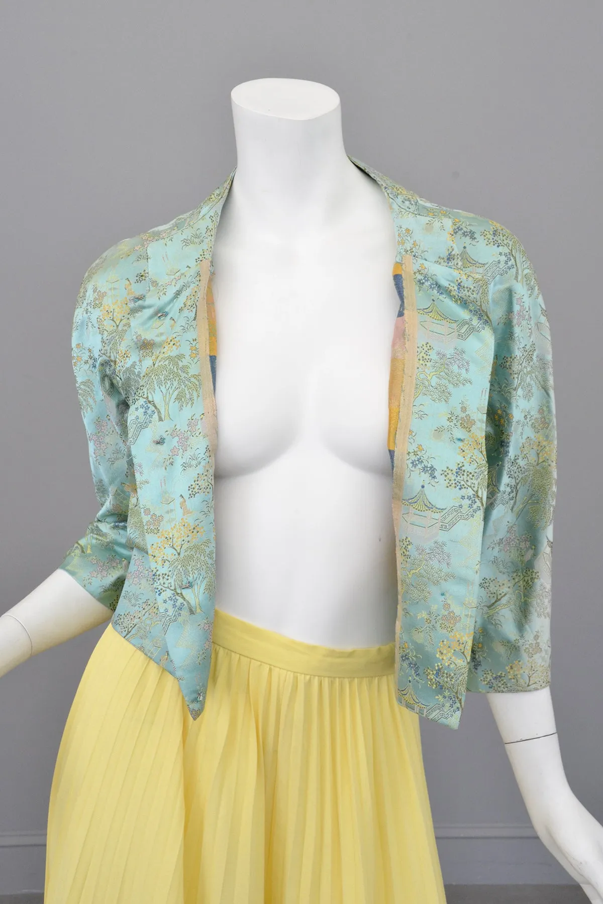 Vintage Cropped Minted Embroidered Shrug Jacket